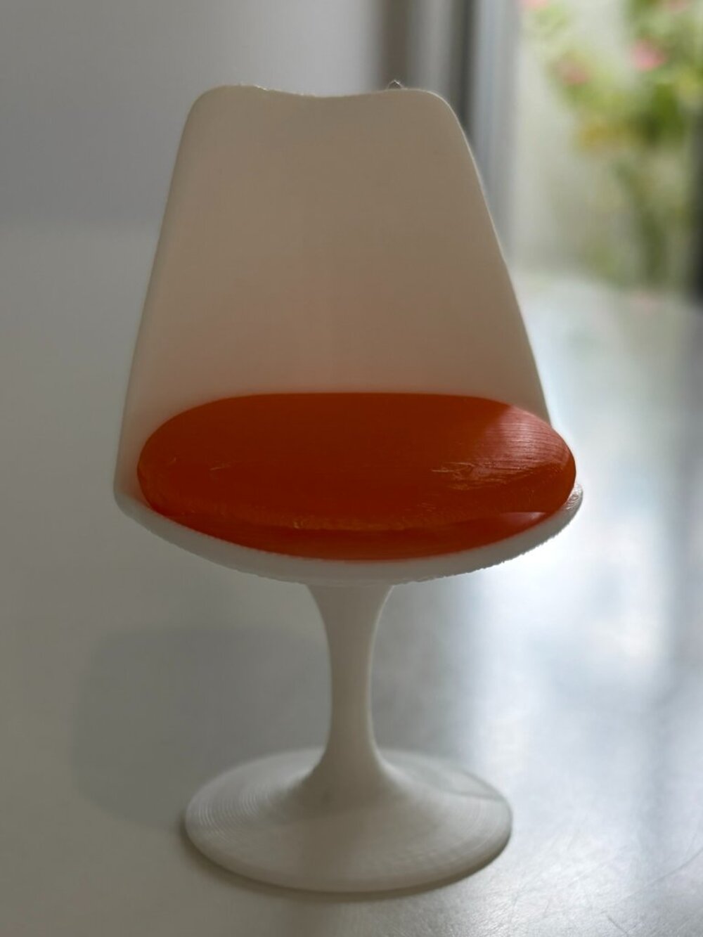 Miniature MCM Tulip Chair, 1"12 scale Dollhouse